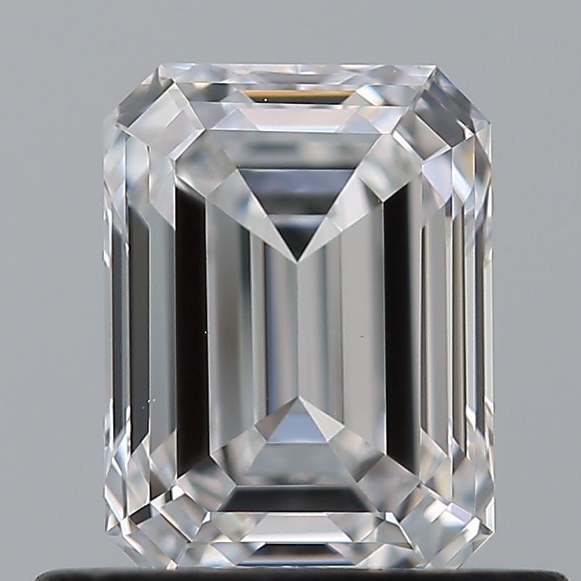 7511148949 Diamant Natural EMERALD VS1